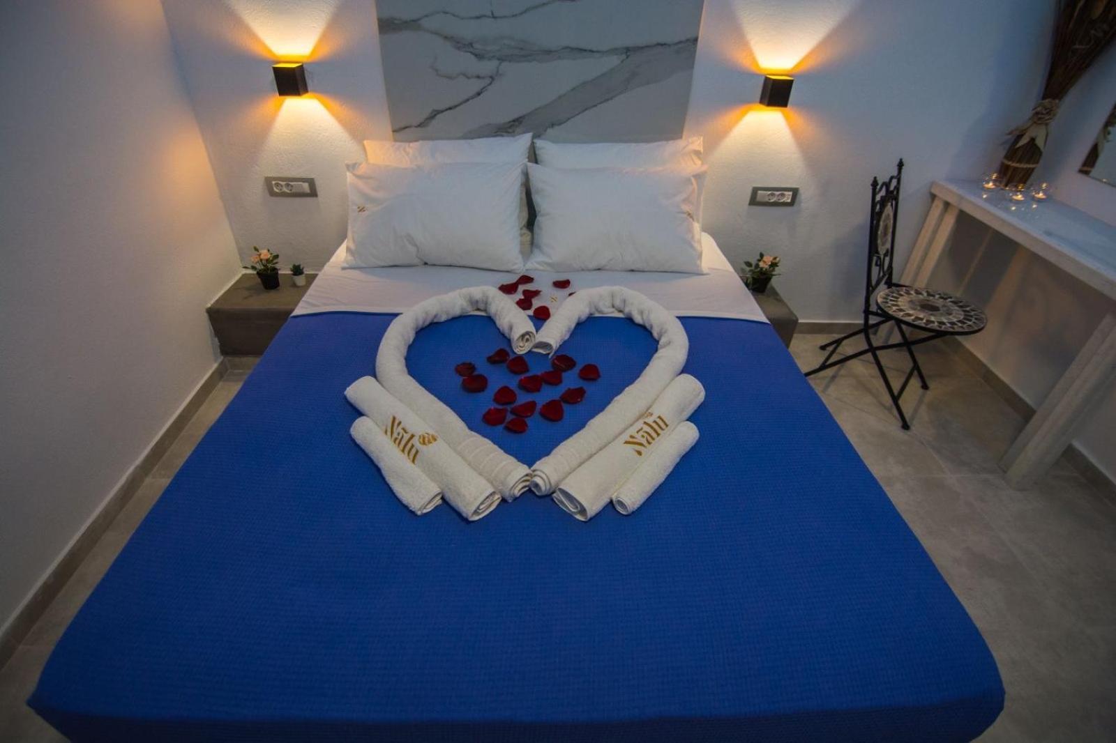 Nalu Suites Фіра Екстер'єр фото