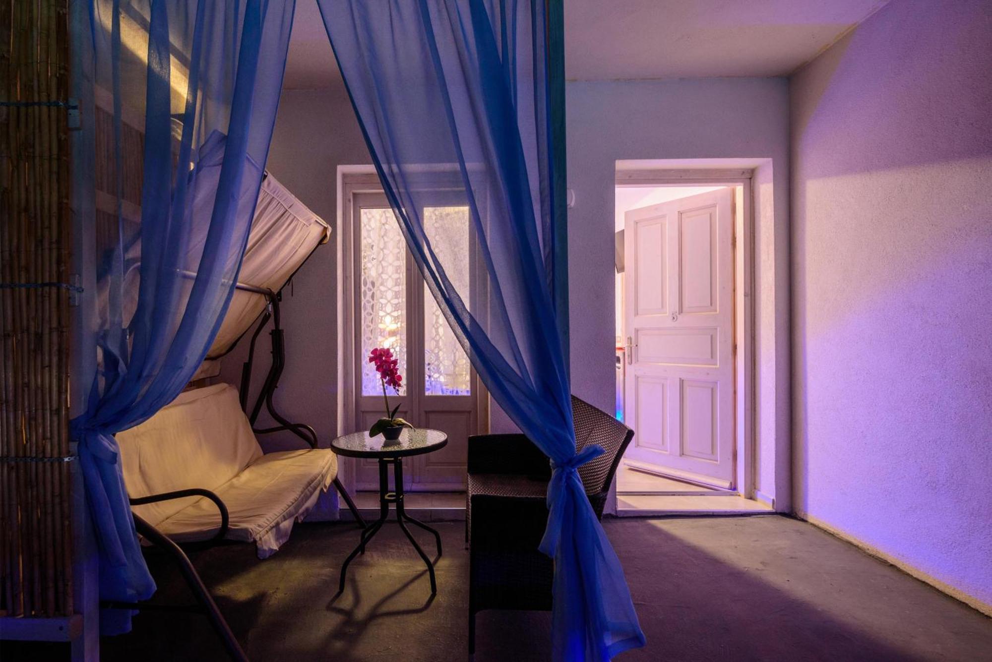 Nalu Suites Фіра Екстер'єр фото