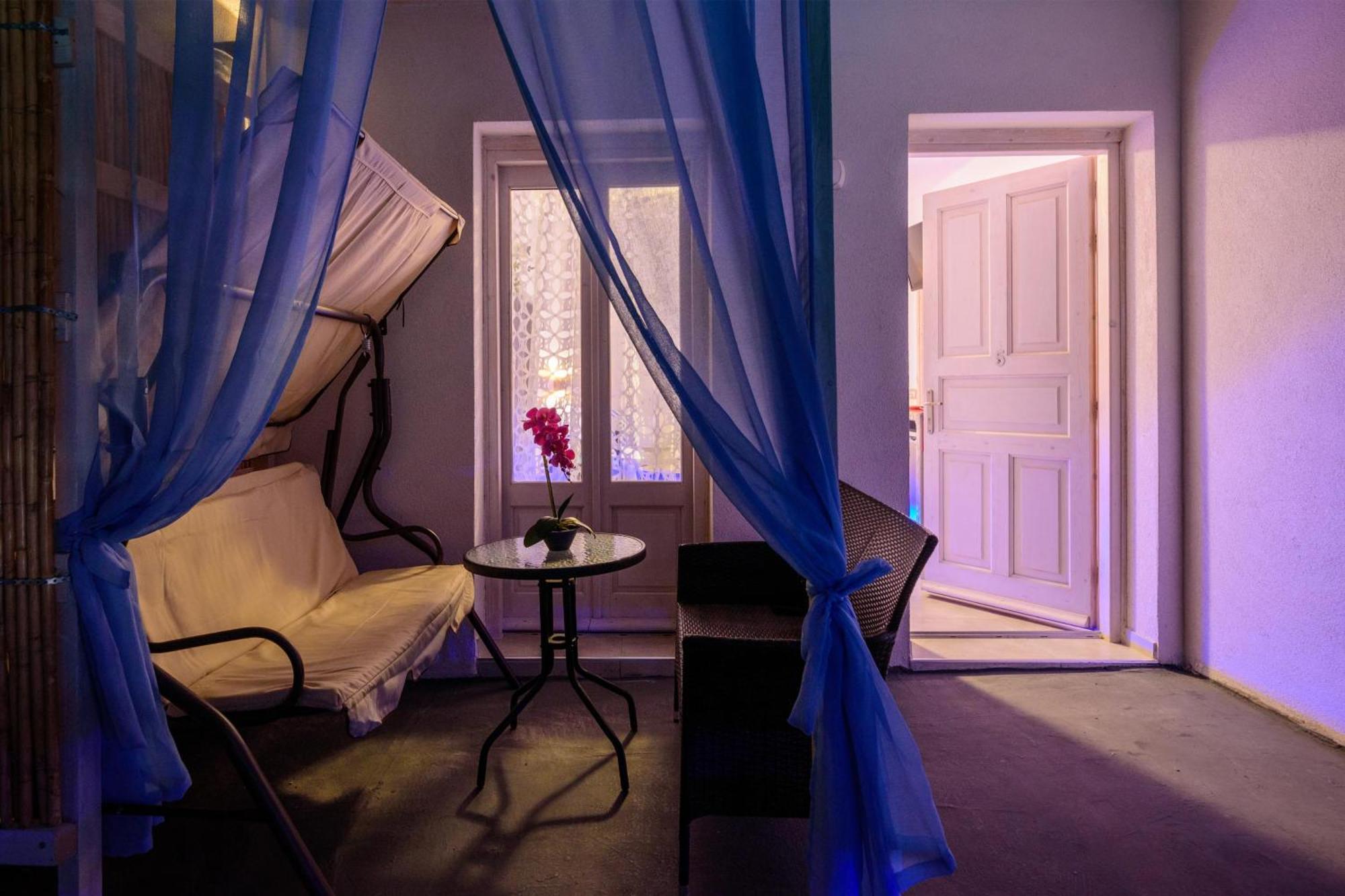 Nalu Suites Фіра Екстер'єр фото
