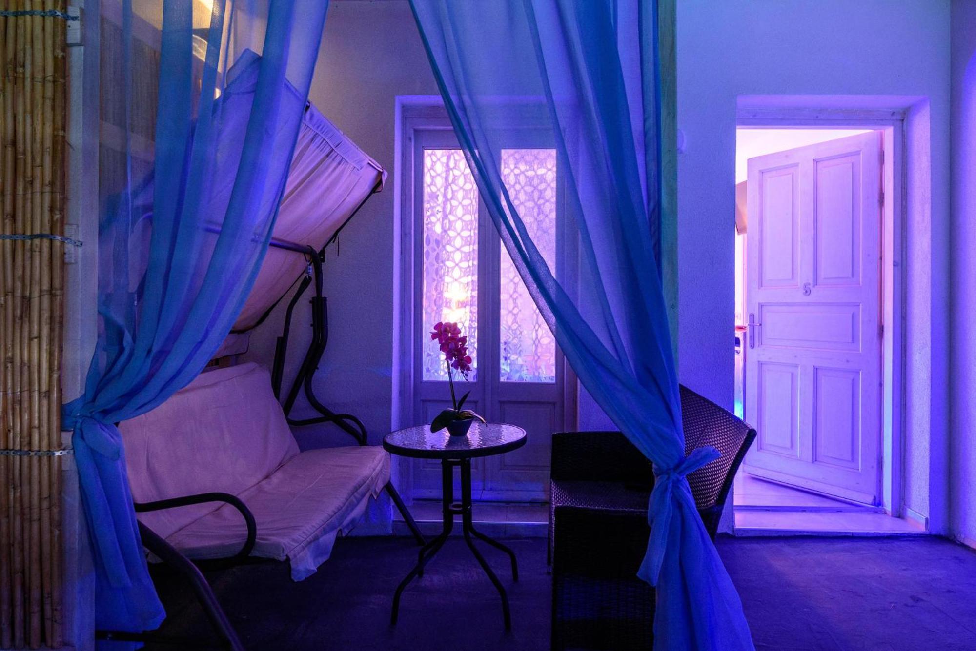 Nalu Suites Фіра Екстер'єр фото